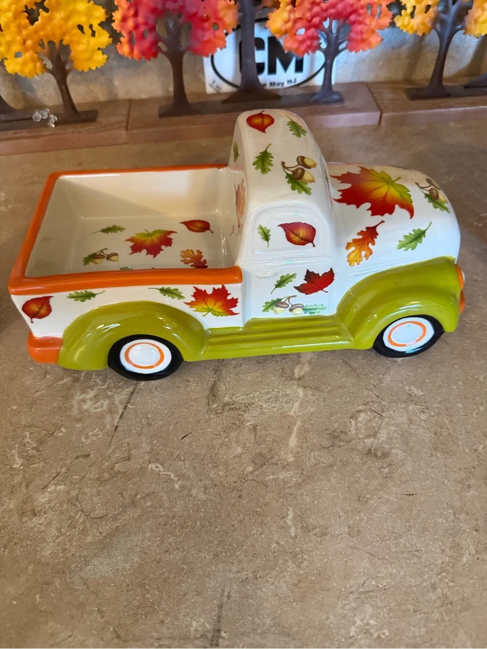 Temptations Seasonal Dip Truck